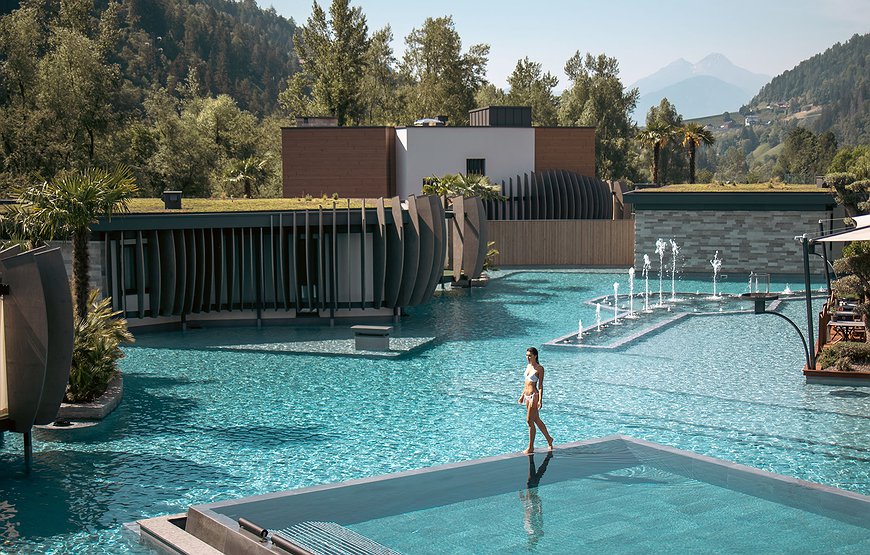 Quellenhof See Lodge - Lux Spa Hotel with South Tyrol's Largest Pool